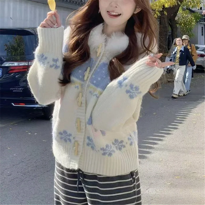 

Autumn Winter Fashion Anime Cartoon Pattern Soft Cozy Knitted Hooded Cardigan Women's Sweet Style Lazy Island Collar Open-Shirt