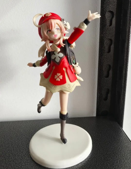 Niedliche Kelly- und Waving-Kelly-Figur als süße Dessert-Dekofigur für Zuhause, interessantes Sammlerstück, Geschenk, Schreibtischdekoration für Anime-Fans – Detail 3