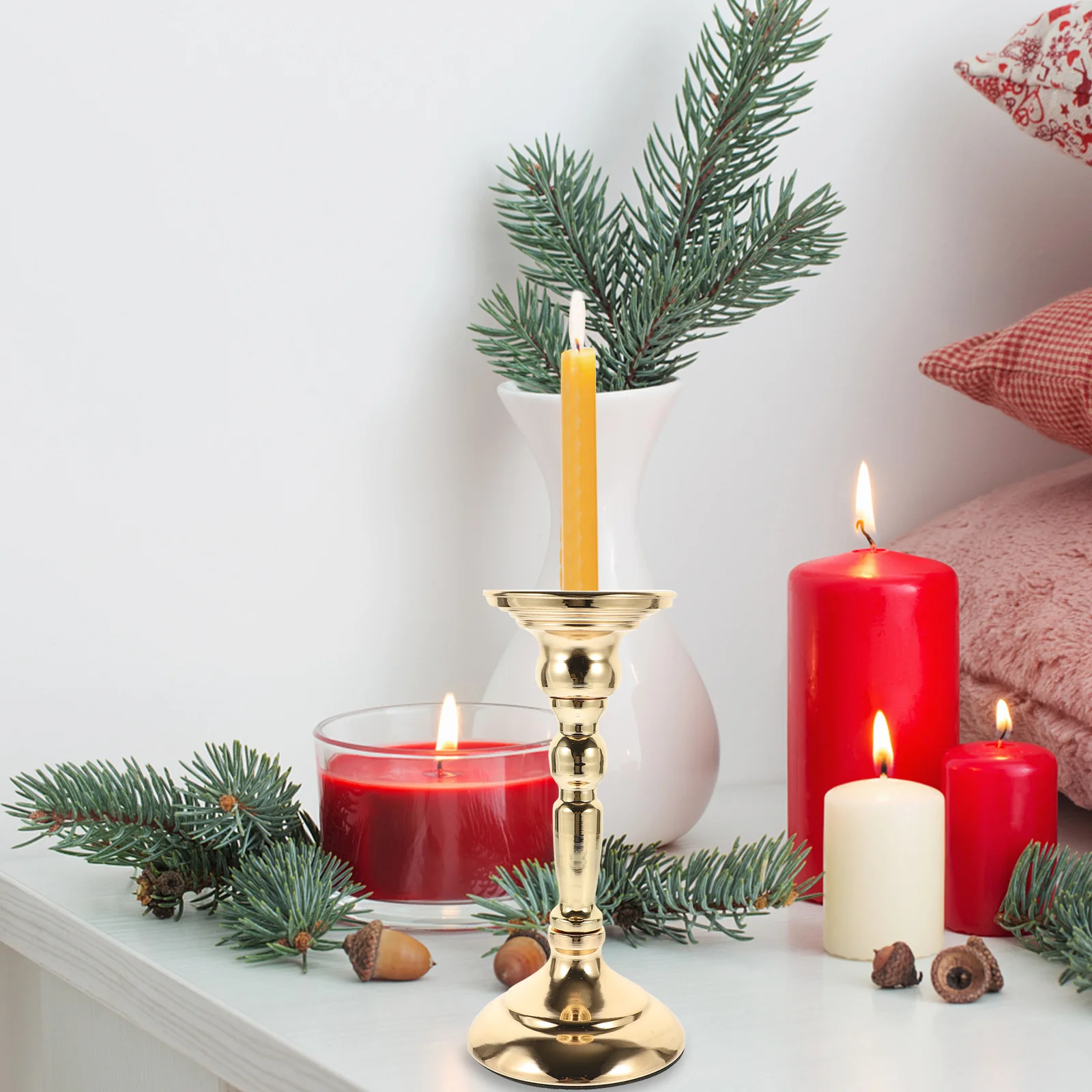 

1pc Exquisite Metal Desktop Candleholder Decor Wedding Metal Candleholder Candlestick Banquet Home Decoration Strong