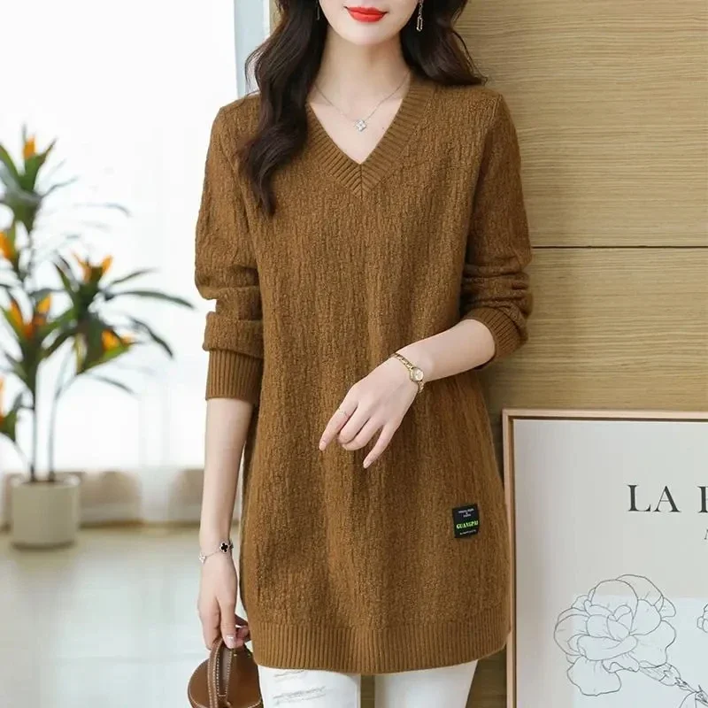 

Autumn/Winter 2025 Medium And Long Styles V-neck Ladies Knitting Pullover Sweater Fashion Splicing Loose Ladies Bottoming ZT174