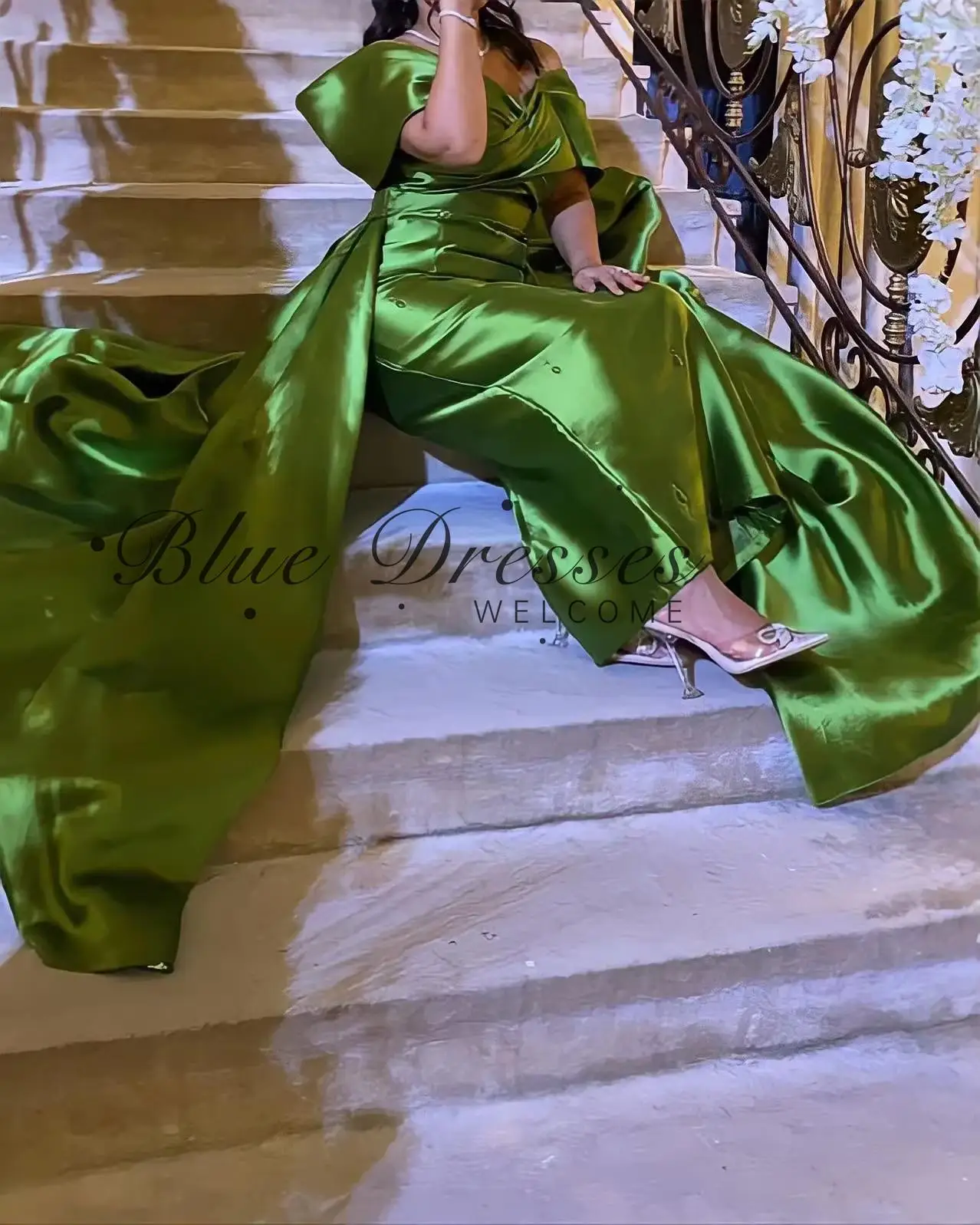 customized Green Off The Shoulder Short Sleeves Evening Dresses Floor Length Prom Dresses Vestidos De Noches Party Gowns - view 3