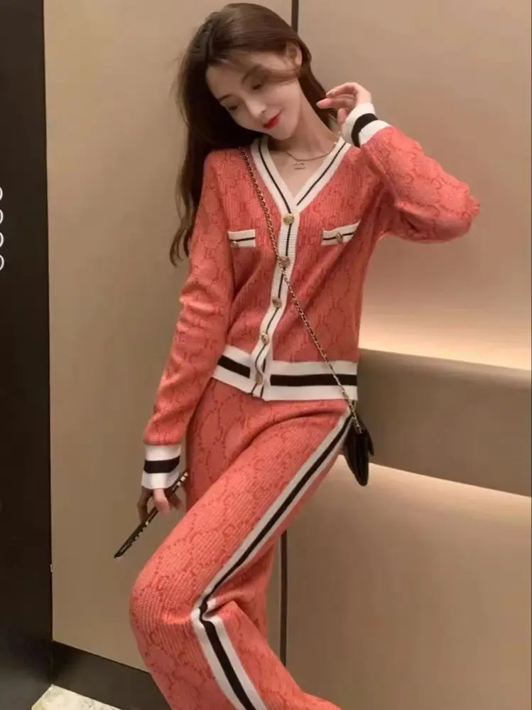 Small Fragrance Knitted 2 Piece Sets Autumn Women\'s Luxury Designer V-Neck Cardigan Coat + High Waist Casual Pants Suits Outfits