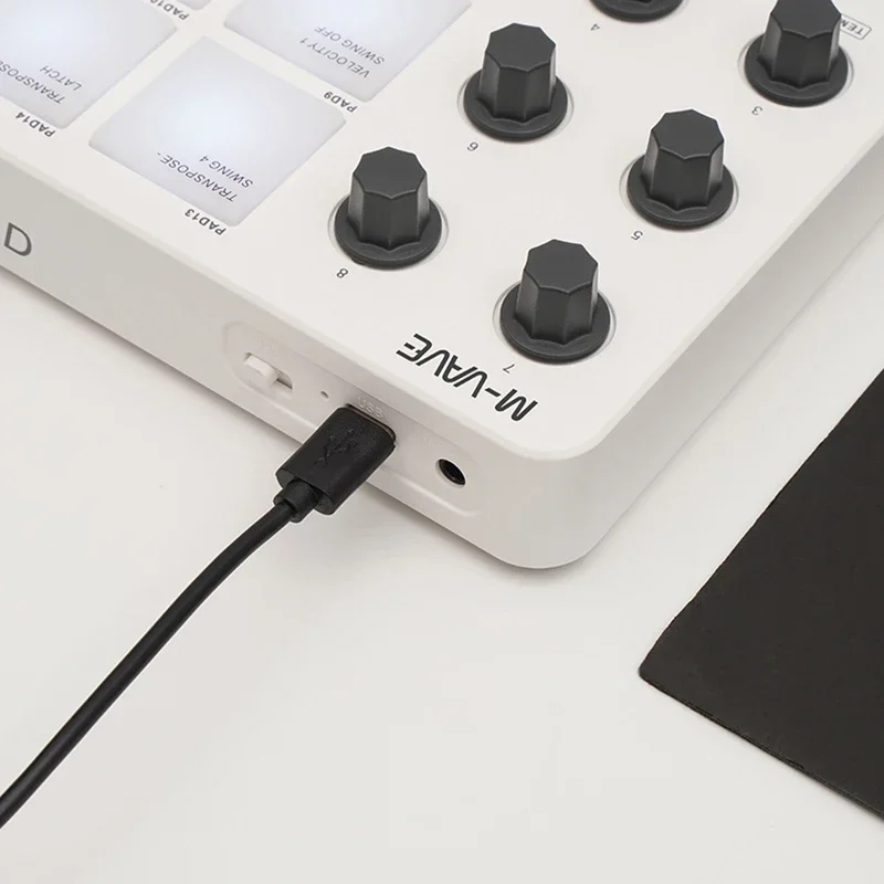 M-VAVE SMC-PAD MIDI 컨트롤러 스트라이크 패드 RGB 백라이트 MIDI 키보드 BT 연결 저지연 3.5mm 출력 인터페이스 RGB 패드