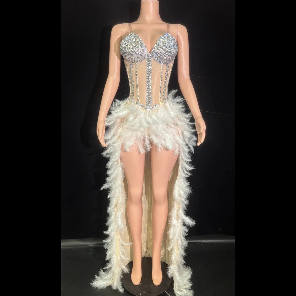Sparkly Rhinestones SLIP ชุดบอดี้สูท Feathers หางยาวชุดผู้หญิงเซ็กซี่โปร่งใสชุดราตรีฉลองวันเกิด STAGE Wear