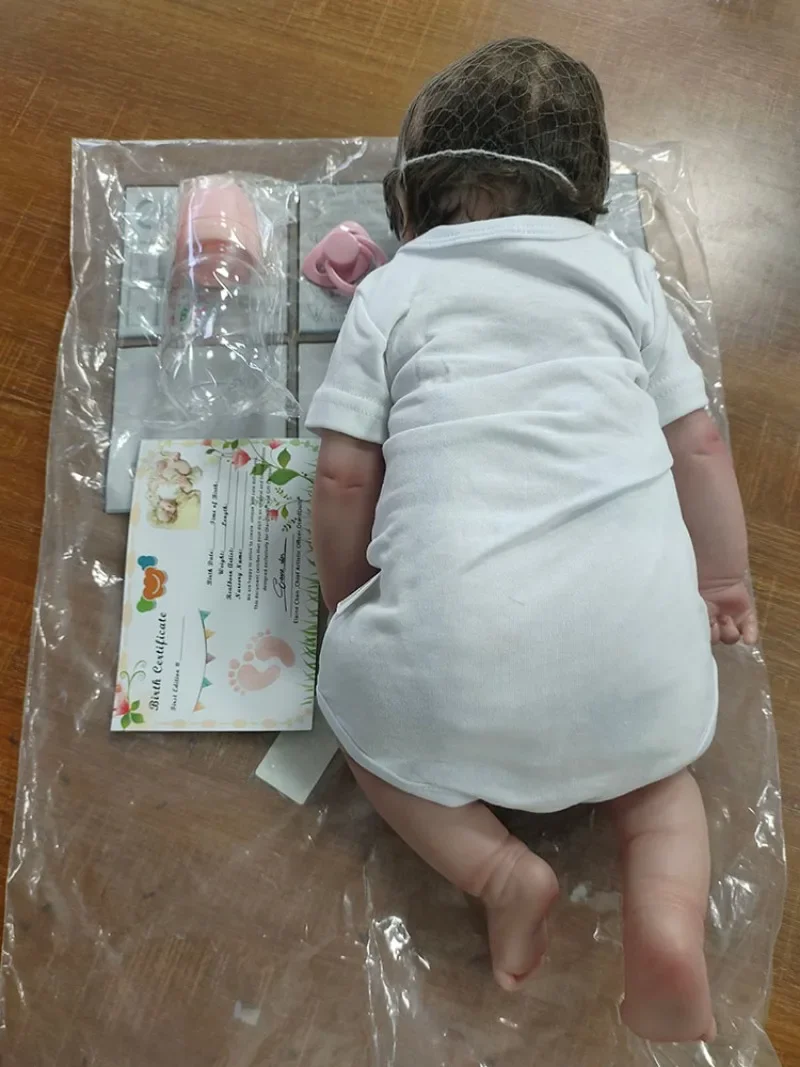50CM Reborn-poppen Zacht volledig siliconen lichaam Waterdicht Levensecht Realistisch Zichtbare aderen Huidskleur Baby Reborn Doll Kit Meisjescadeau