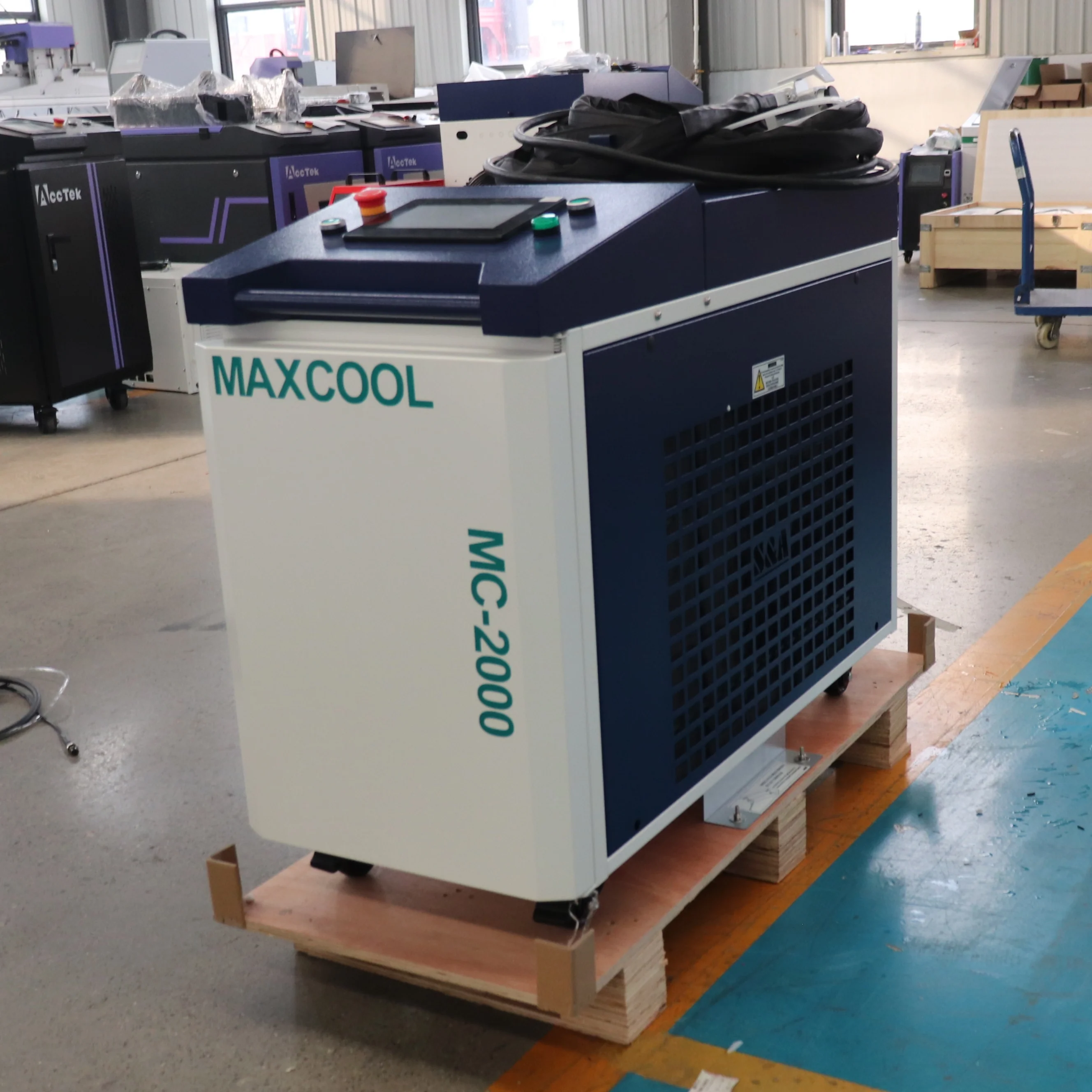 

Портативный экологичный волоконный лазерный очиститель Maxcool 1500W/2000W/3000W для удаления ржавчины, краски, масла с дерева, камня, ПВХ