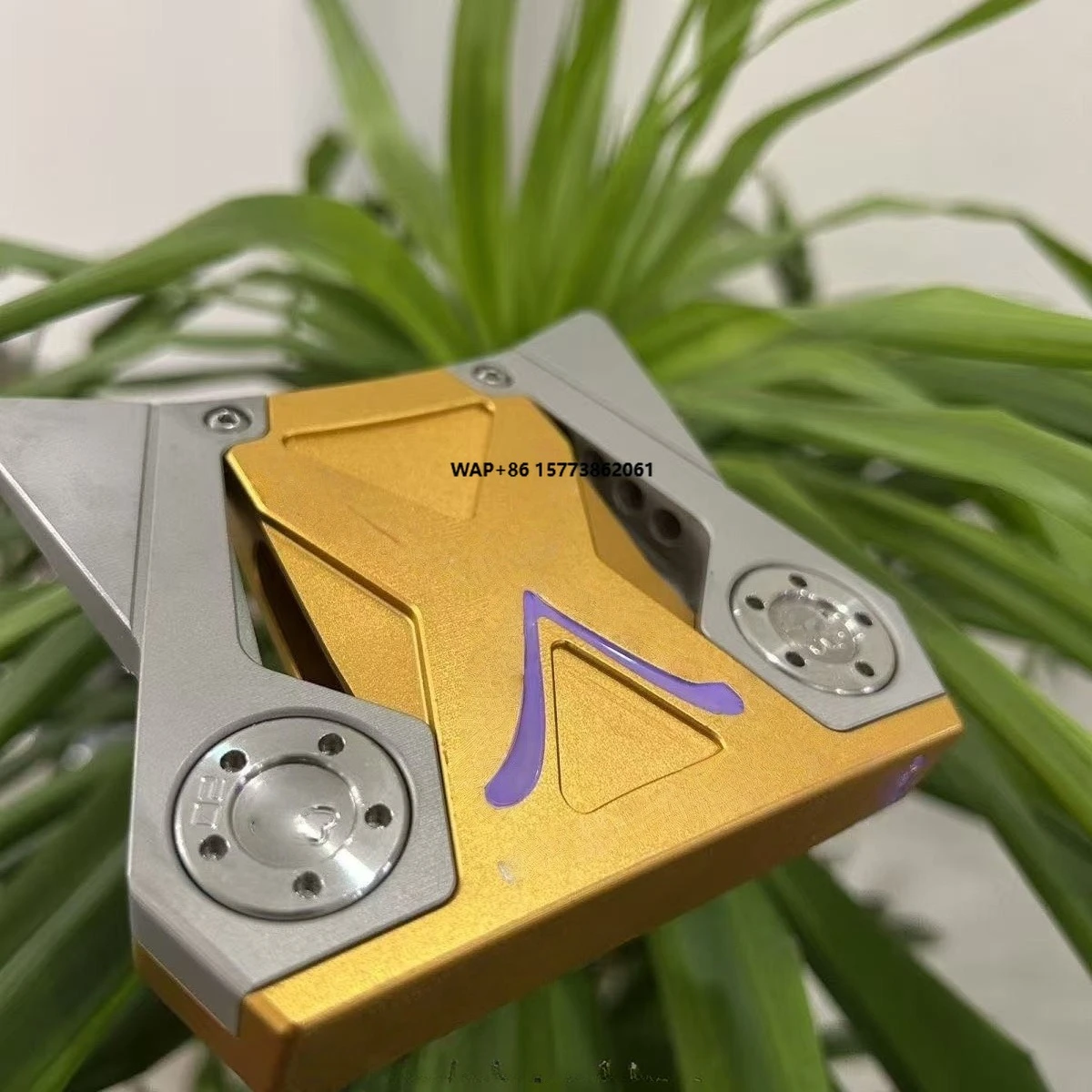 New Arrival Golf Putter with Stylish Design, Made of Premium Materials. Comes with Free Putter Cap Cover for Added Protection
