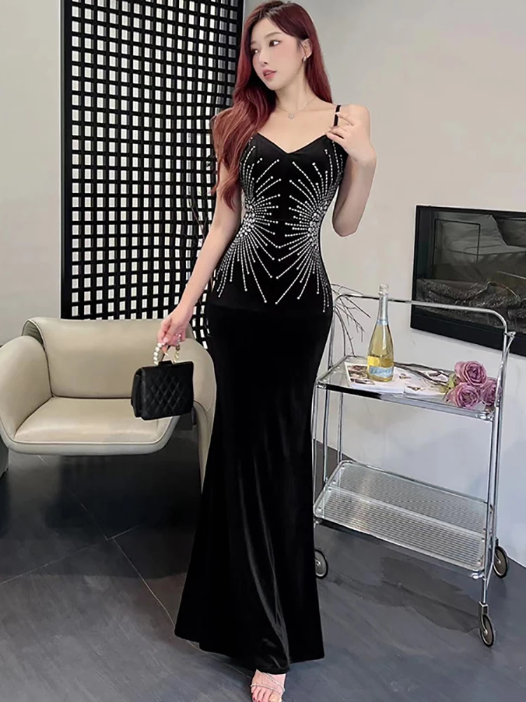

2026 Black Velvet Diamonds V-Neck Sling Long Dress Women Elegant Luxury Dance Party Dress Summer Korean Bodycon Evening Dresses