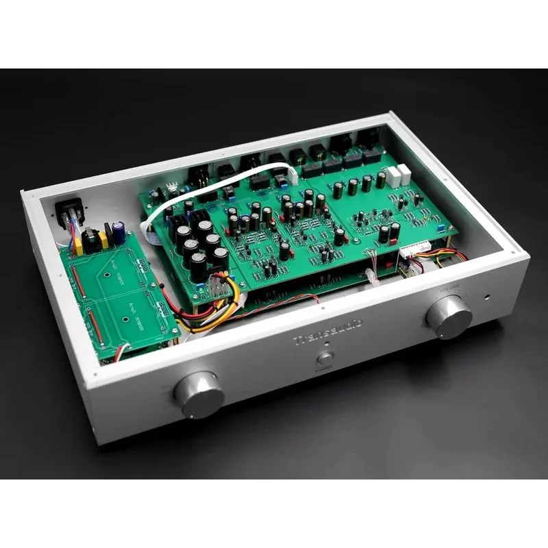 

MASTER Version Fever Preamplifier Based On FM266 Circuit Preamp Amplifier RCA And XRL Input And Output Remote Control