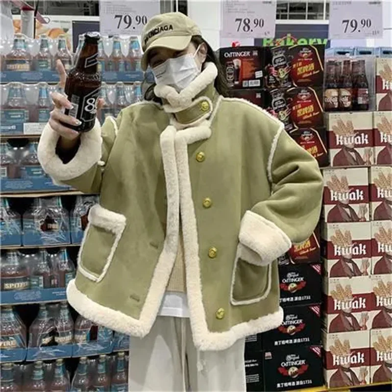 

Новая корейская лоскутная утолщенная зимняя шерстяная куртка, женский топ, модная осенняя розовая шуба из интегрированного меха ягненка для женщин, 2025 г.