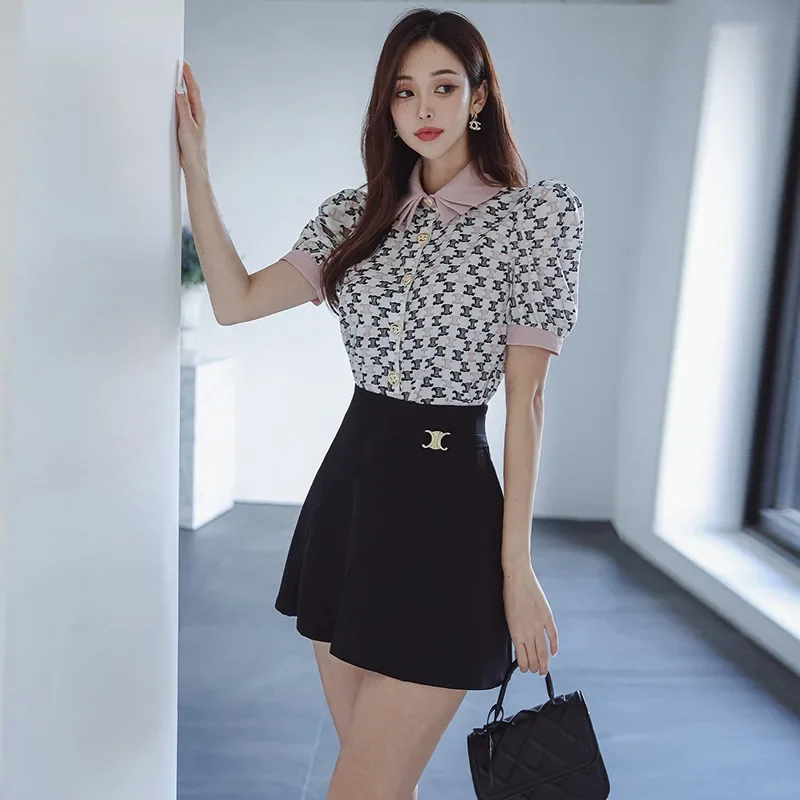 High Quality Short Skirt Korean Style OL Lady Polo Neck Bubble Sleeve Print Top High Waist  A- Line Short Skirt Set セットアップ レディース