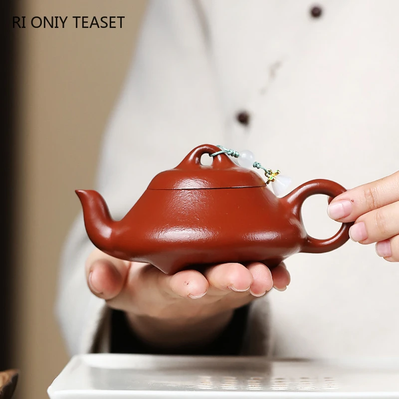 

130ml Yixing Purple Clay Teapot Famous Handmade Stone Scoop Tea Pot Beauty Zisha Kettle Chinese Teaware Tea Ceremony Gifts