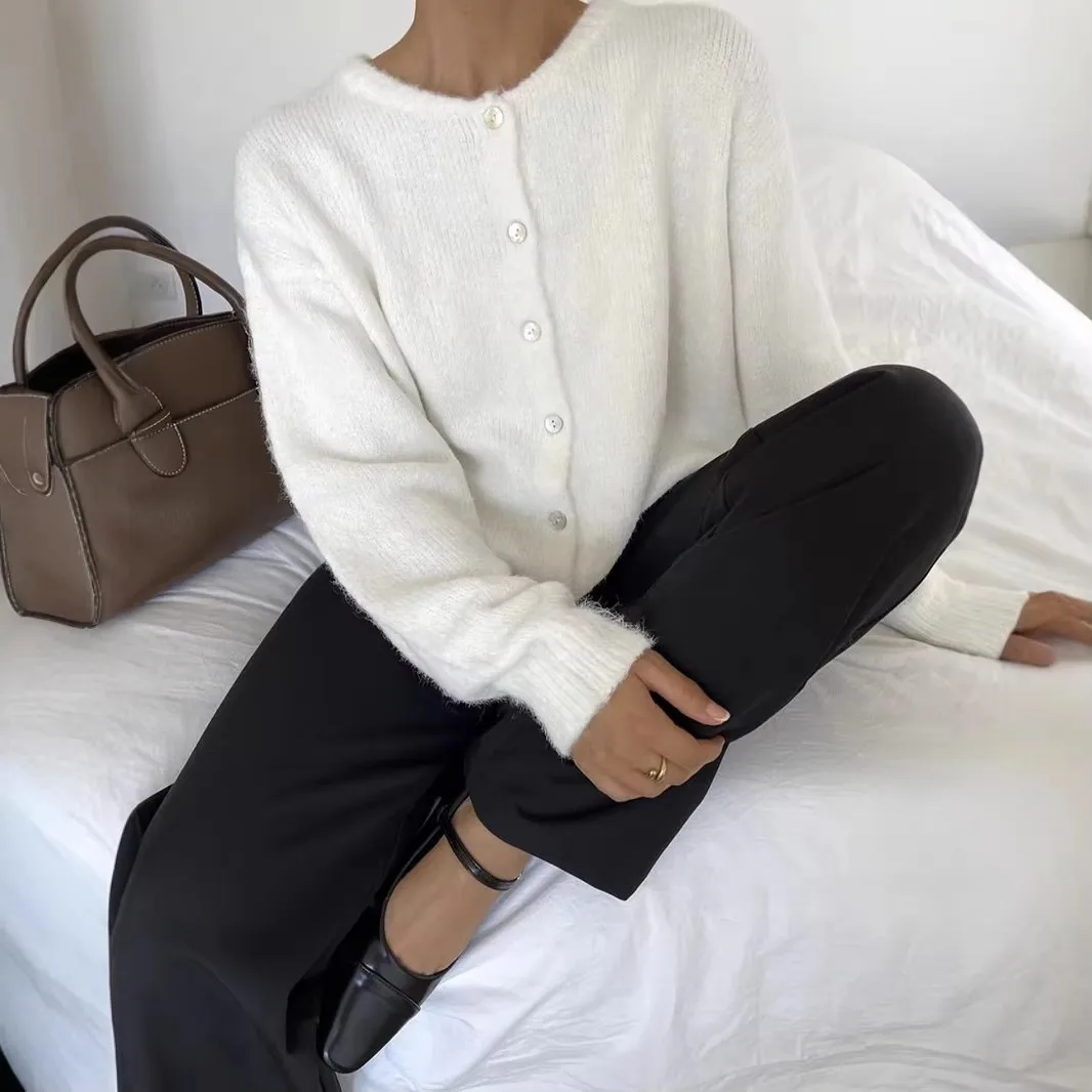 White Soft Knit Cardigan Women With Shell Buttons Gray Wool Sweater Coat Ins Style Fashion Tops Femme Y2K
