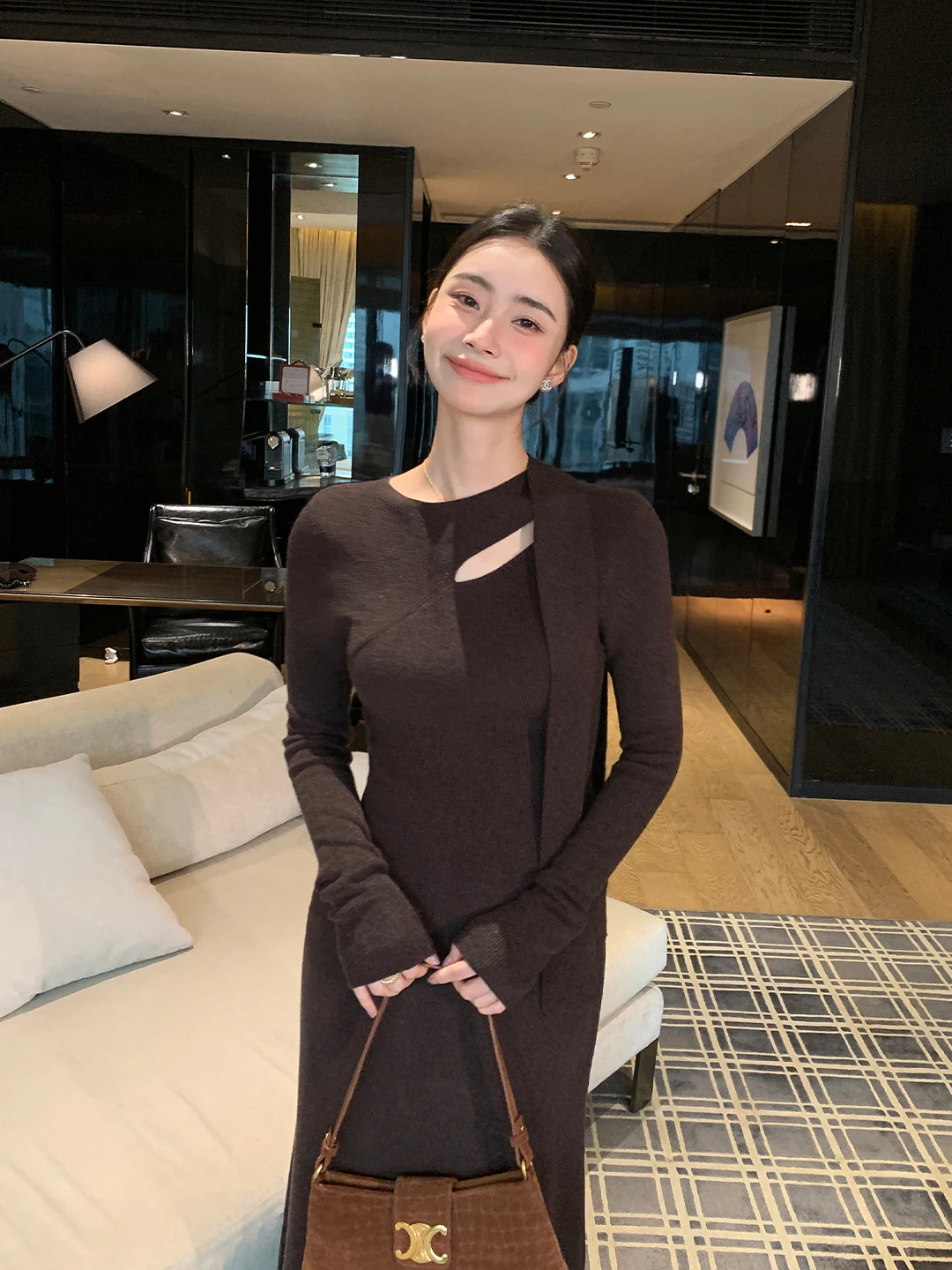 

Вязаный свитер Ele с шарфом и юбкой: комплект из двух предметов, повседневный стиль с длинными рукавами для осеннего сезона, женский