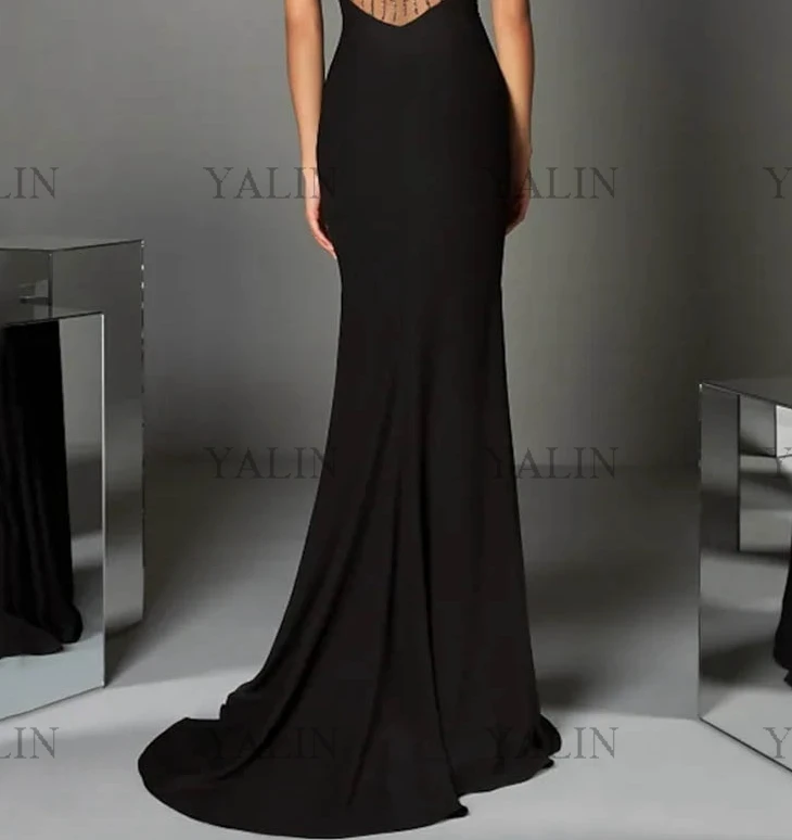 Customized Formal Illusion Halter Neck Celebrity Dresses Floor Length Beading Crystal Evening  Sleeveless Black Prom Dres