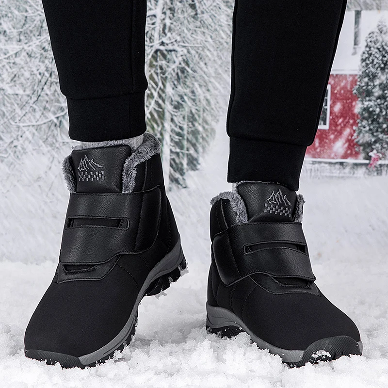 Winter elderly shoes with high boots, fleece lining, extra thickness, waterproof, comfortable, and suitable for walking.