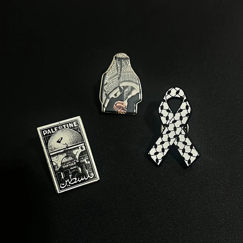 Stainless Steel Ribbon Tie Brooch Pins Keffiyeh Backpack Clothes Lapel Badge Charm Jewelry for Women Men