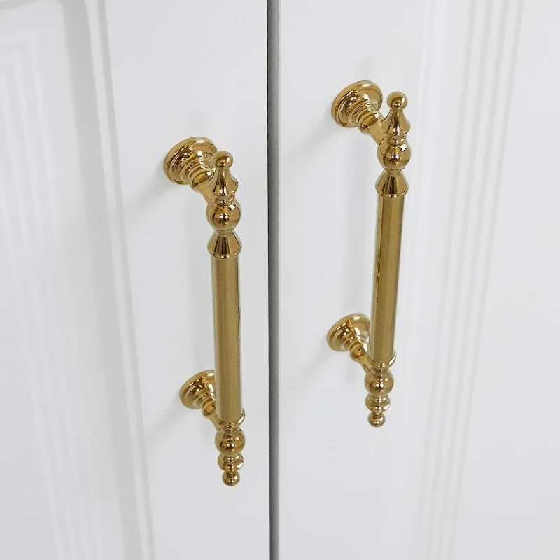 Light Luxury Decorative Furniture Handles and Knobs Brass Wardrobe Drawer Kitchen Cabinet Door Handles French Bright Gold Handle