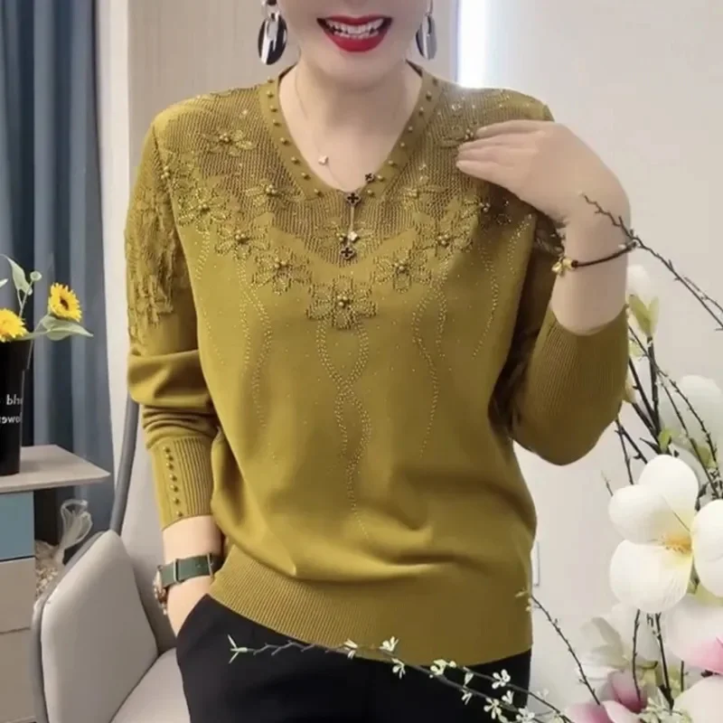 Camisola fina com gola v feminina, parte superior de malha com diamante quente, pulôver de fundo frisado, primavera, outono, indústria pesada, moda