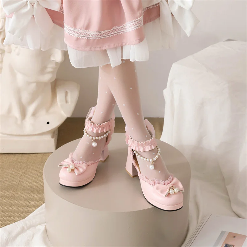 

Туфли YQBTDL женские с бантом, вечерние соножки в стиле «лолита», туфли с бисером, с бантом, с оборками, жемчужинами, квадратный блочный каблук, розовые, белые, лето 2022
