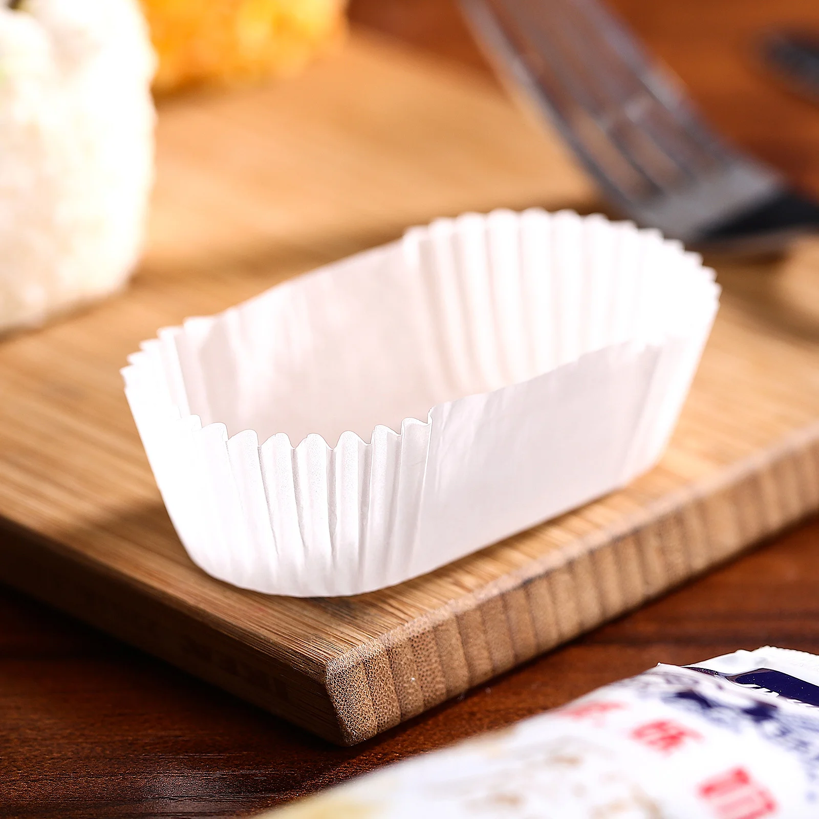 1000 Pcs Bread Pans Paper Tray Baking Cup Wraps Grease Proof Cupcake Liners Muffin Party Supplies Boat Shape Cups