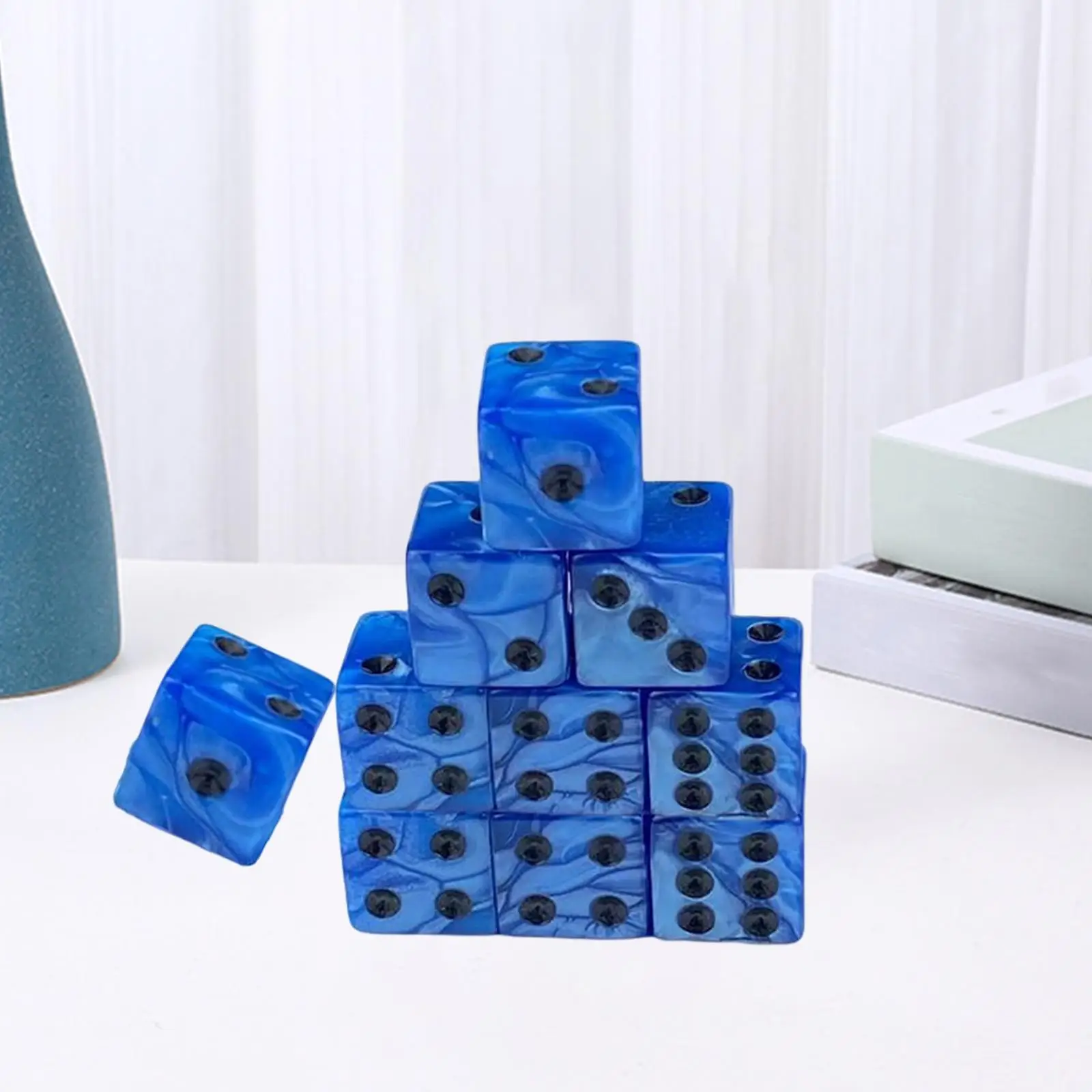 

10Pcs Round Corner Dice, 0.6inch Role Playing Game Dices Acrylic Dice, Game