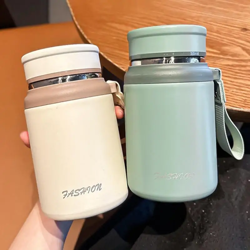 Stainless Steel Insulated Tumbler LED Temp Display No Condensation with Strap for Kids School Daily Drinking