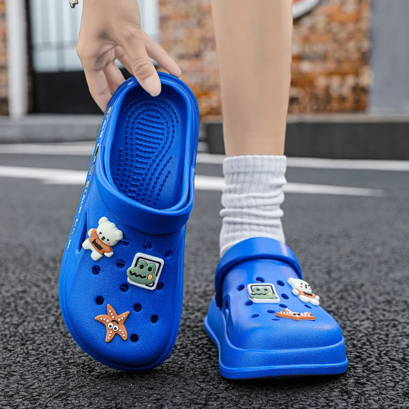 New Summer Women\'s Casual Sandals Non-slip Waterproof Slippers Women Classic Nursing Clogs Hospital Women Work Medical Sandals