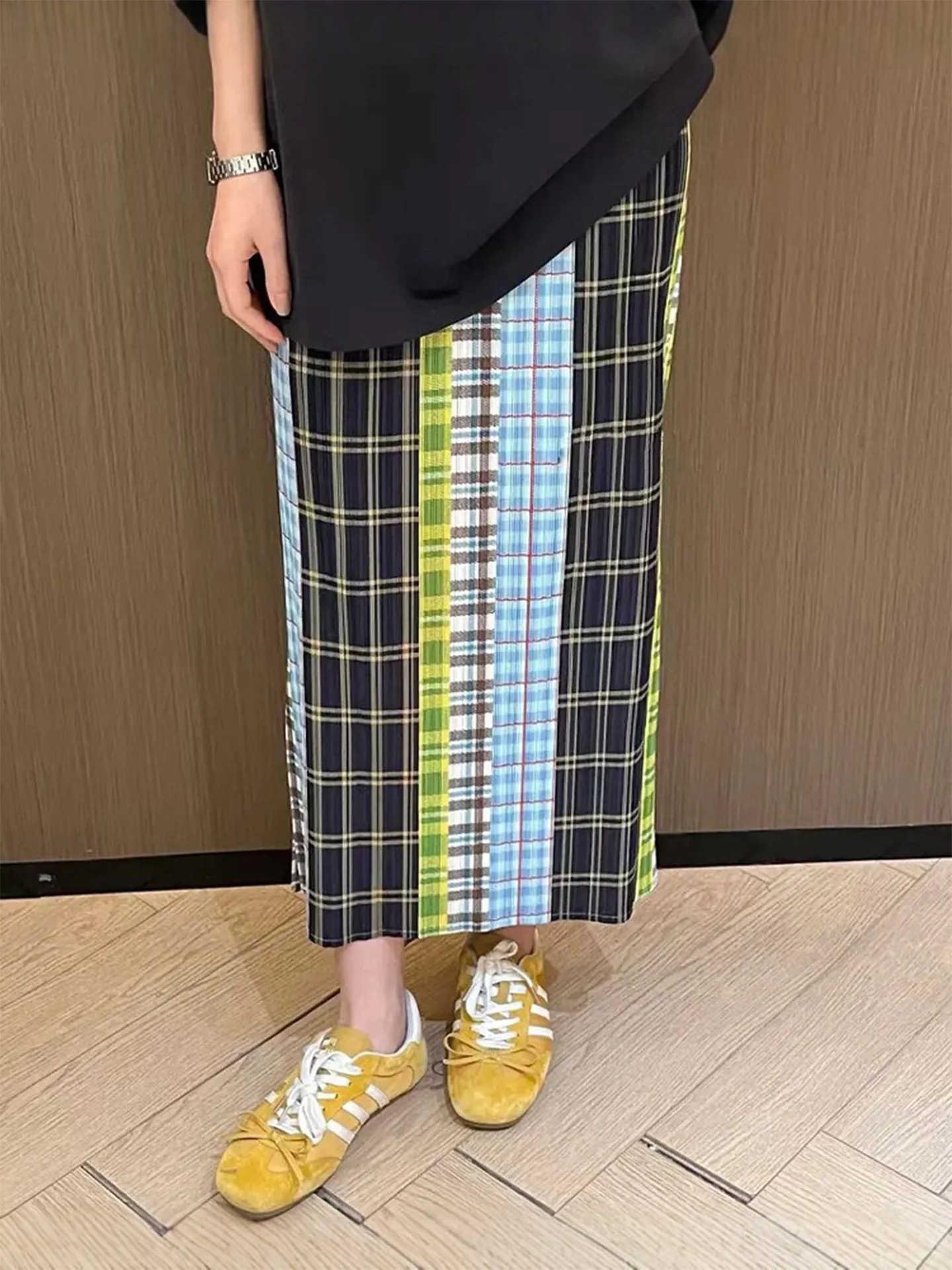 Spring Summer 2026 Fashion Pleated Half Skirt Women's Plaid Retro Color Block Straight Cut One Step Skirt High Waist Polyester