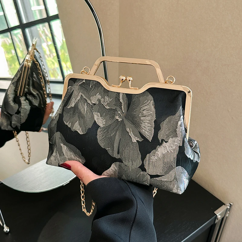 Satin Evening Clutch Bag For Women Diamond Wedding Handbags For Women 2023 Elegant Layd Shoulder Crossbody Bag Printing Purse