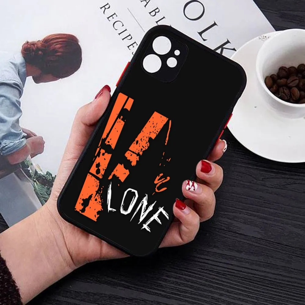 Fashion logo V-Vlone  Phone Case for iPhone 14 11 12 13 Mini Pro Max 8 7 Plus X XR XS MAX Translucent Matte Cover