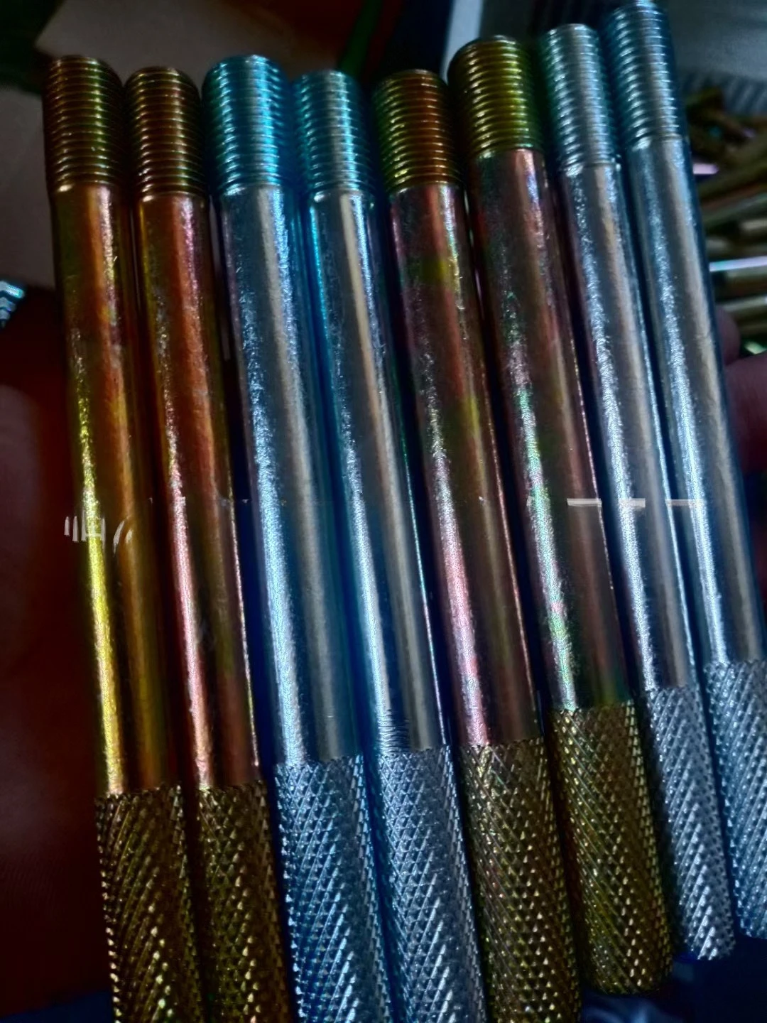 Installation de pneus Tige de positionnement Moyeu de roue Installation d'anneau en acier Tige fixe Outil de réparation de pneus automobiles Installation de pneus