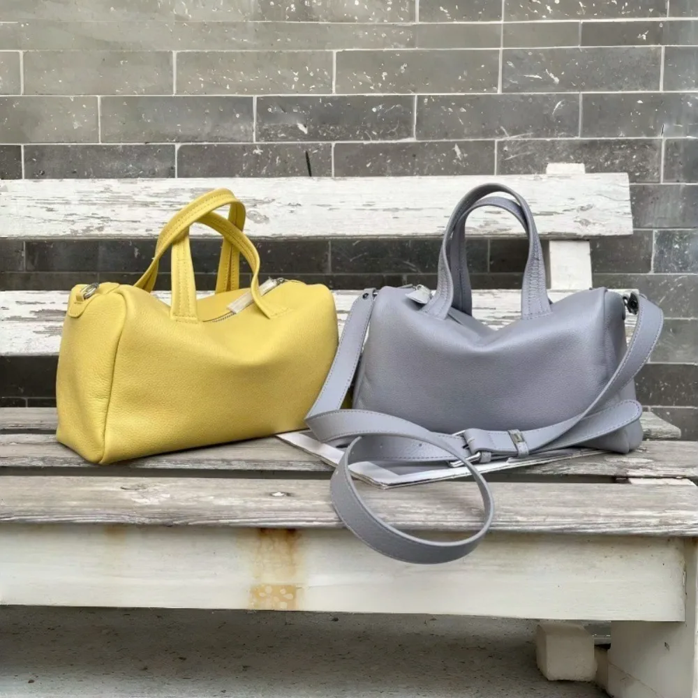 Niche New Pillow Bag Minimalist Style Large Capacity Leather Messenger Texture Unique Fashion Simple Casual Women Premium