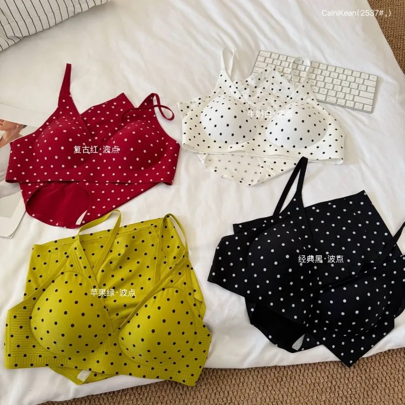 Amerikanischen Retro Polka Dot Bh Nahtlose Tiefe V Drahtlose Gelee Unterstützung Anti Durchhängen Dessous Set Sexy Komfort MOYISU Sexy Bh Set