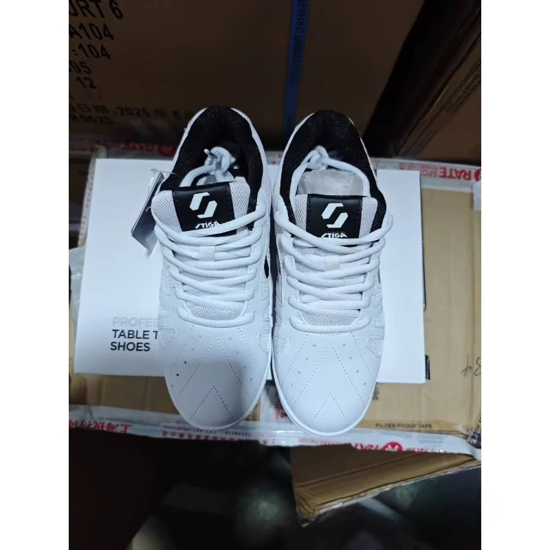 Luxury Brand Table Tennis Shoes Mesh Breathable Indoor Court Shoe Good Quality Badminton Shoe Wearable Tennis Shoe For Men Women