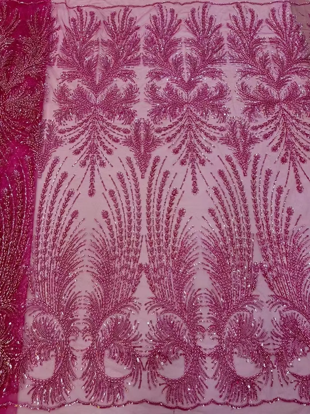 

New Fashion Elegant Design Women Wedding Party Dress Series 5 Yards Embroidery Europe Luxury Beads And Sequins Net Lace Fabric