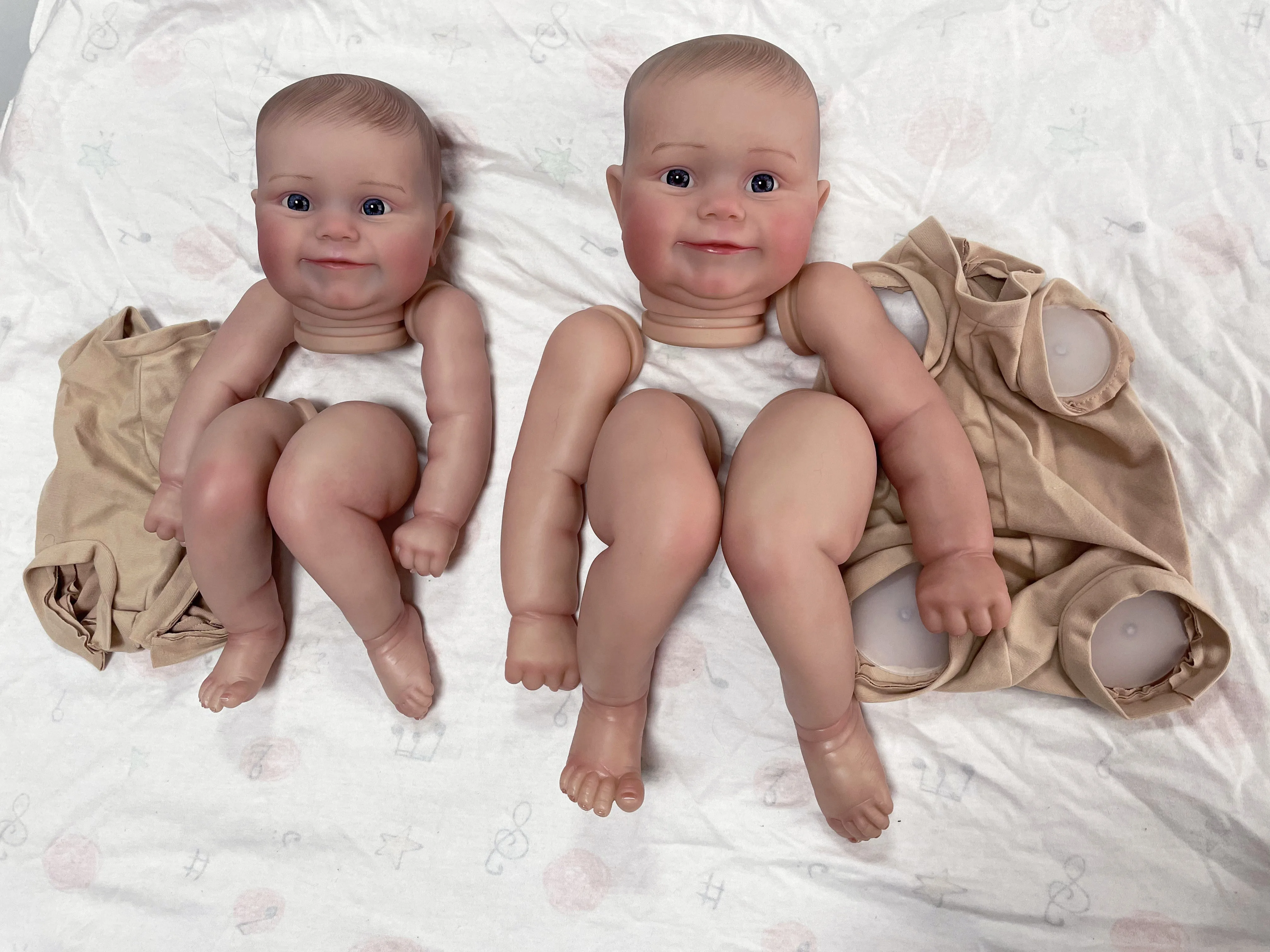 19/24 inch Maddie Twee Grootte Reborn Doll Kit Levensechte Soft Touch Meerdere Lagen Schilderen Pop Onderdelen Zichtbare Aderen Handverf Haar