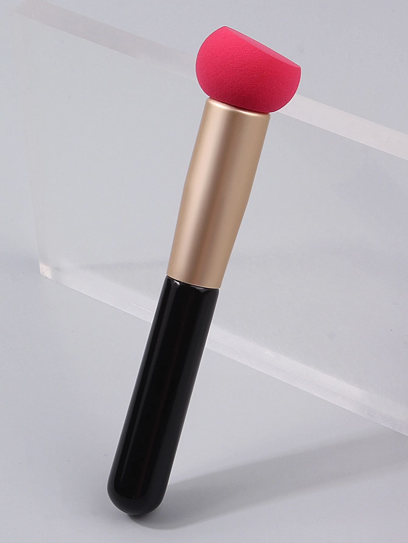 New Mushroom-Shaped Sponge Concealer Brush, Foundation Brush, Super Soft Sponge Brush, Portable Makeup Beginner's Beauty Tool