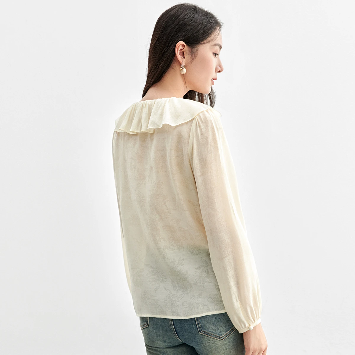 SENTUBILA 여성용 러플 프린트 셔츠 2025 가을 신상 타이 디테일 라운드 넥 블라우스 솔리드 출퇴근 퍼프 슬리브 의류 151C57894