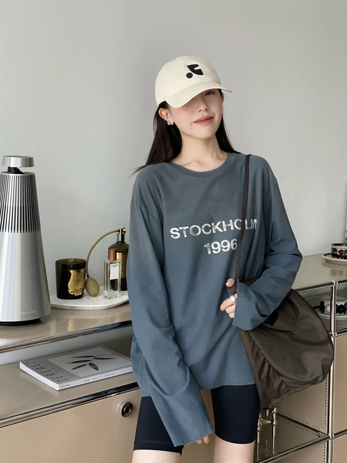 

Fi Buy Fi Super Love Denim Color Women's Faionable Waed Letter Print Cotton Linen round Ne Long Sve T-irt