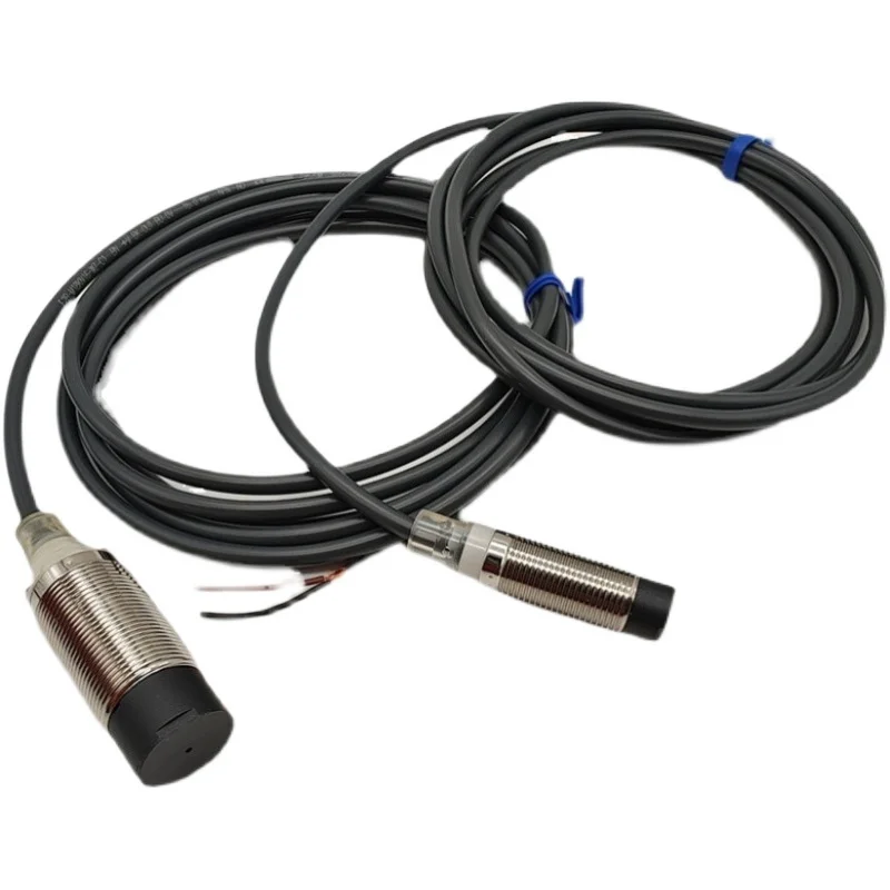 

New E2E-CR6B1 Proximity Switch Sensor