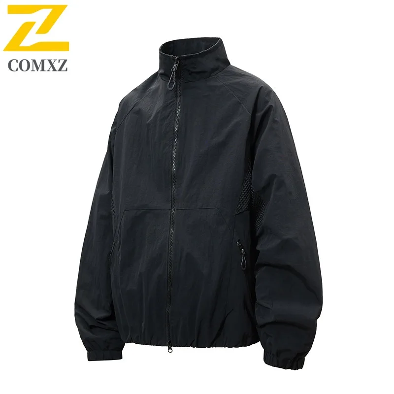 سترة COMXZ 2025 للرجال للتنقل الحضري للخريف قابلة للتنفس وياقة واقفة فضفاضة تناسب معطف خارجي متين مقاوم للماء