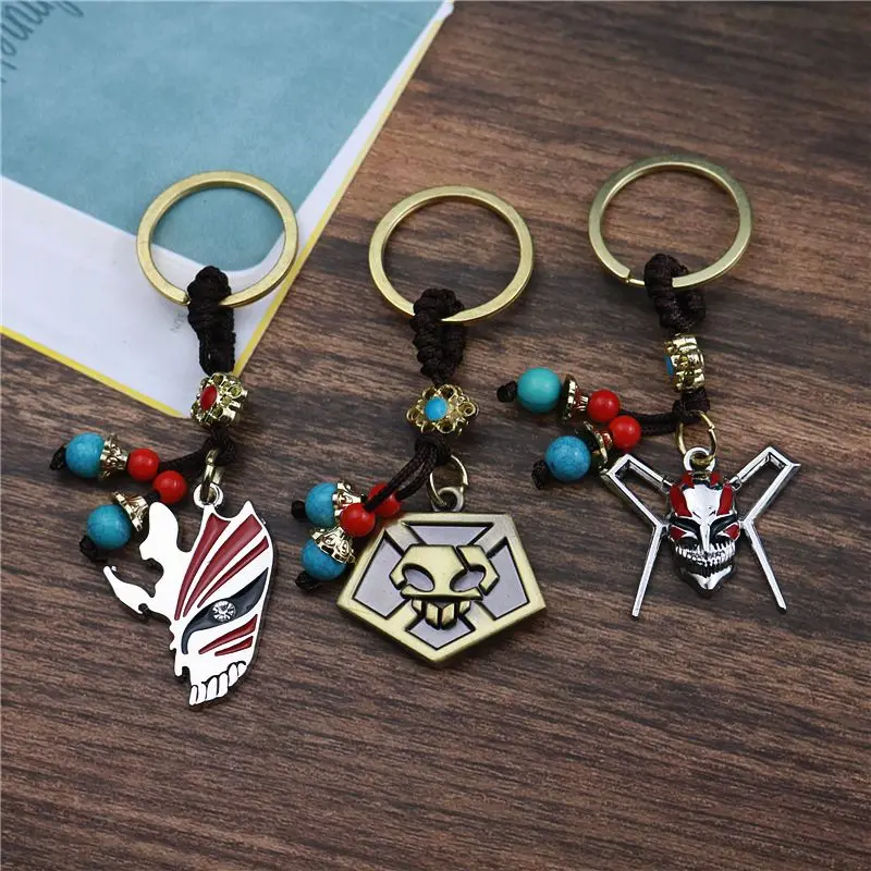 Death Key Chain Kurosaki Ichigo alloy pendant half-face mask accessories Brooch animation pendant birthday gift Japanese