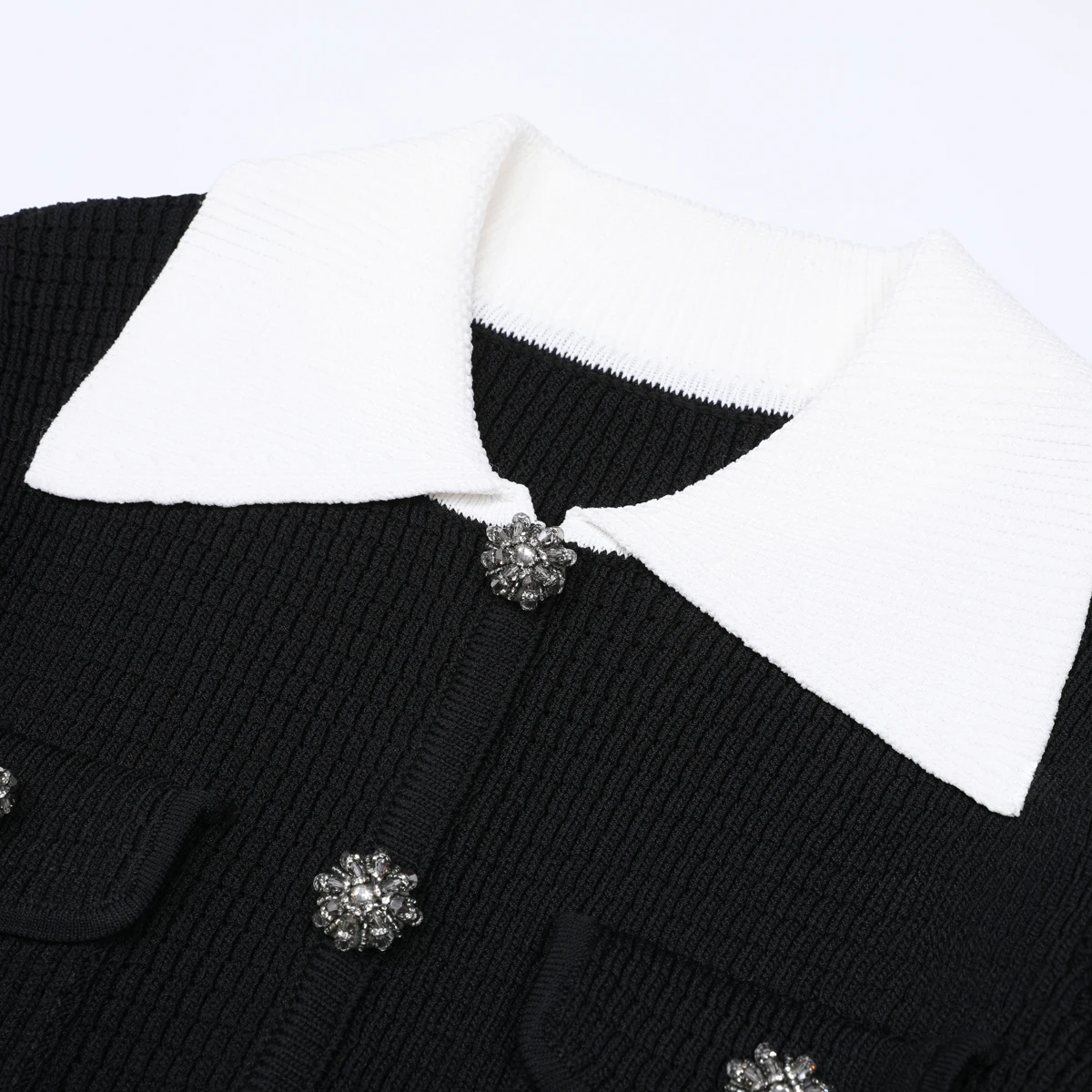 LEOSOXSHigh Quality Spring And Autumn New Women's Fashionable Lapel Knitted Women's Long Sleeved Top JacketPleated Skirt Set