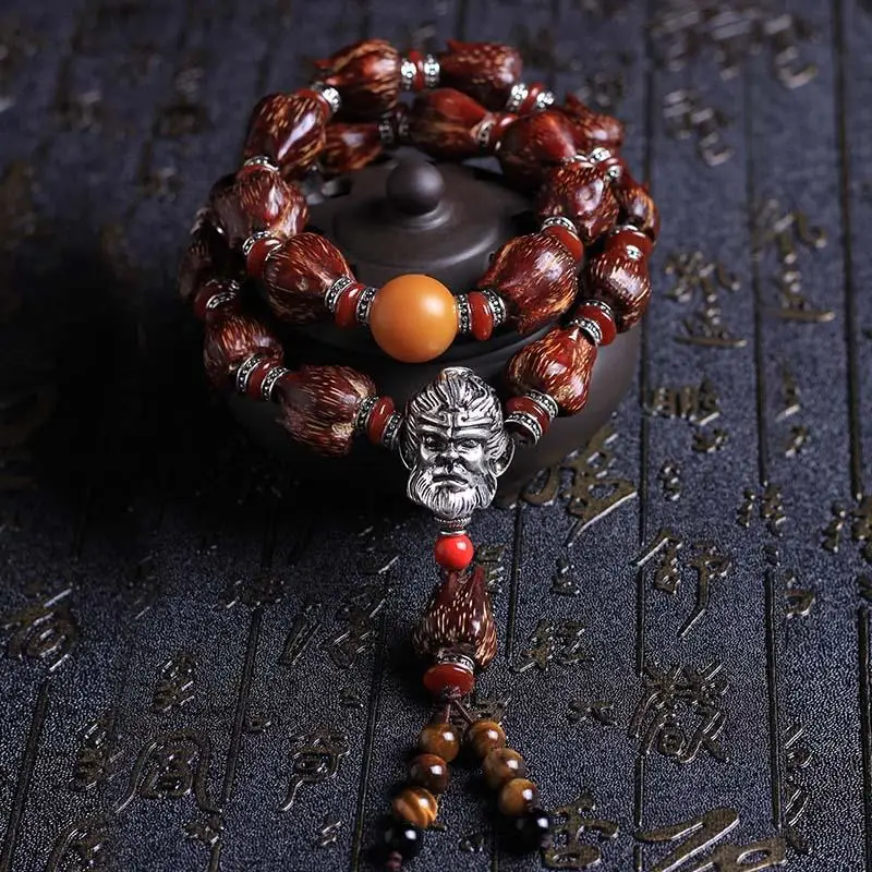 

Natural Chicken Blood Color Hainan Lotus Bracelet Handheld Original Seed Screw Pine Great Saint Tee Amusement Article Bracelet