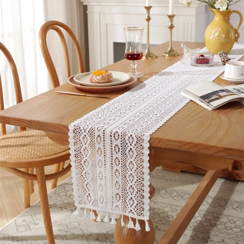 Beige Crochet Lace Table Runner with Tassel Cotton Wedding Decor Hollow Tablecloth Nordic Romance Table Cover Coffee Bed Runners