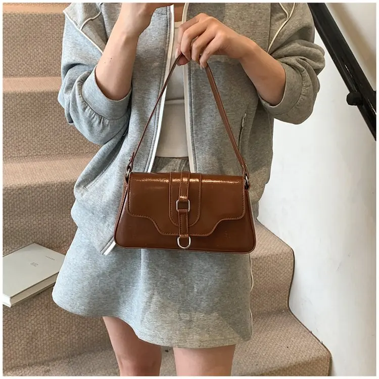 

Bag Women 2025 New Locomotive Style Spice Girl Underarm Bag Premium Casual Versatile Portable One Shoulder Crossbody Bag