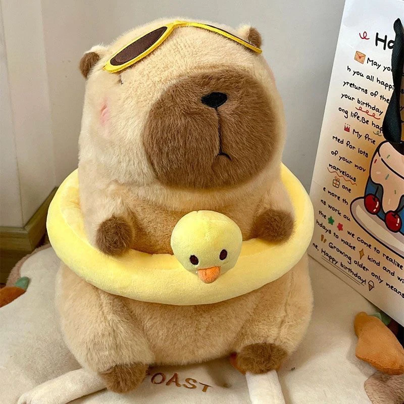 น่ารักจําลอง Beachwear Capybara เป็ดสีเหลืองแหวนว่ายน้ํา Capybara Plush ของเล่น Kawaii ตุ๊กตาสัตว์ตุ๊กตาของขวัญวันเกิด