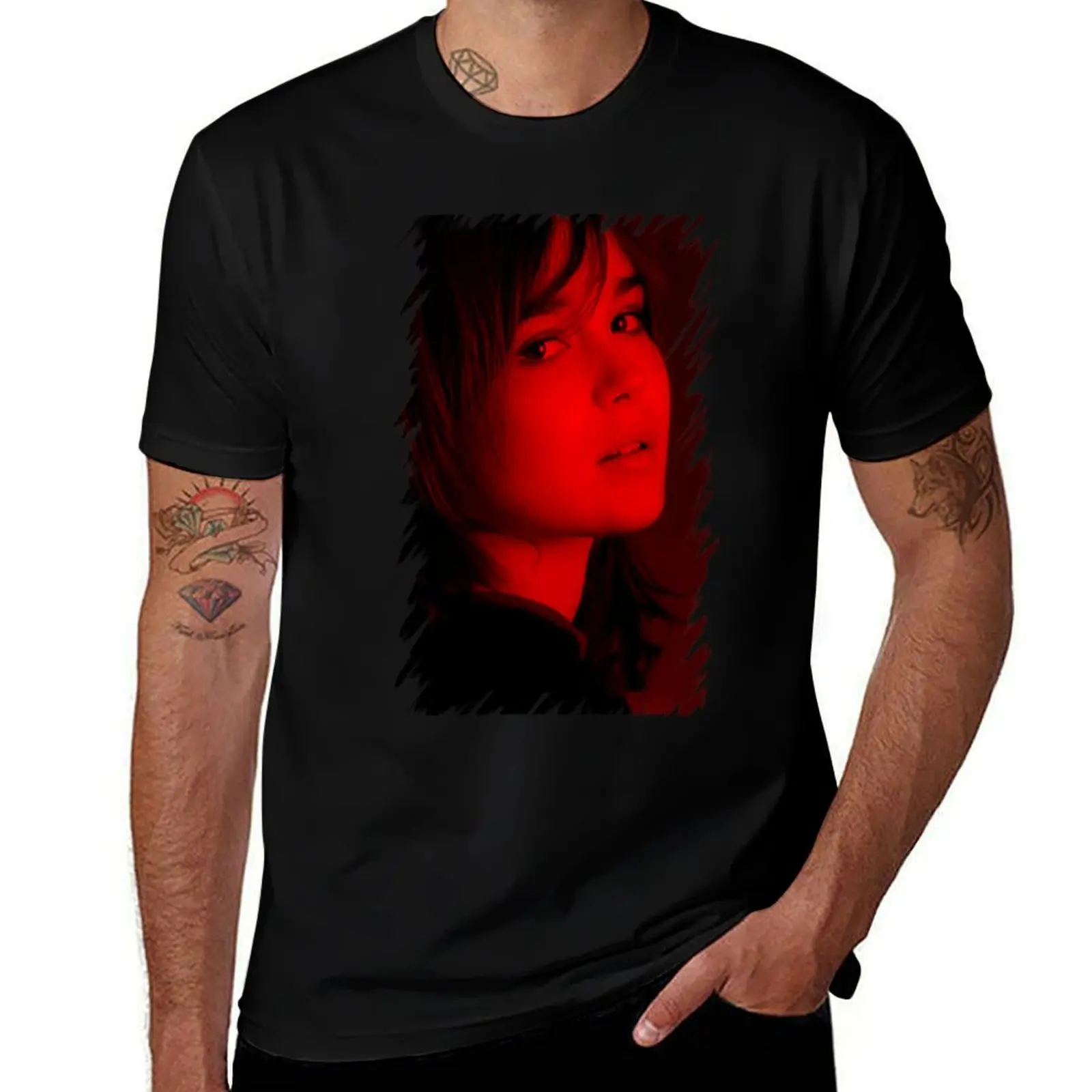Ellen Page - Celebrity T-Shirt Cool Dry Performance T-Shirt