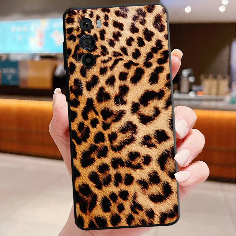 

Phone Case For Motorola Edge 50 40 Pro 60 50 40 30 Ultra Neo Fusion Moto G85 G72 G53 G54 G84 G13 G32 Fashion Tiger Leopard